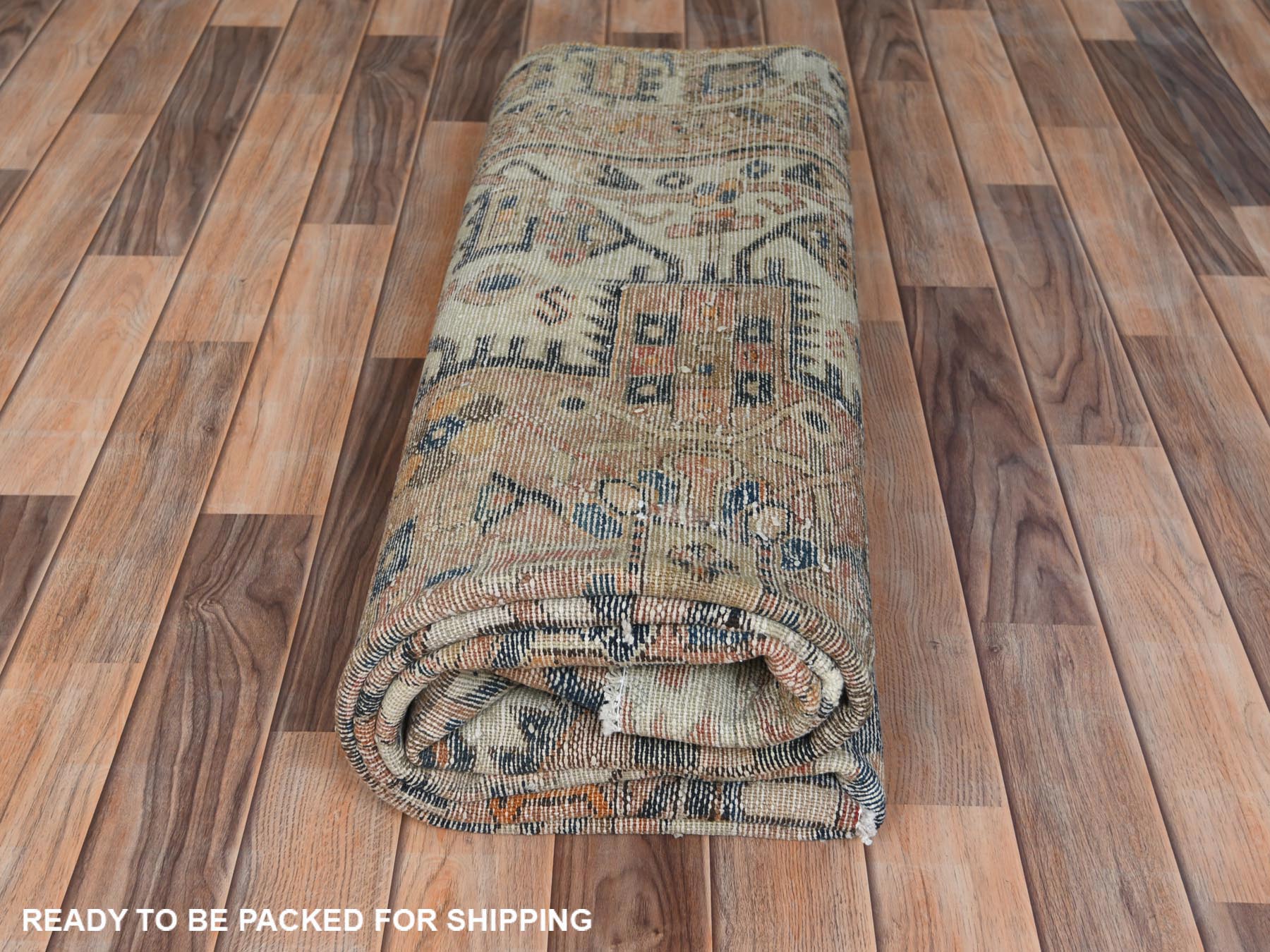 Overdyed & Vintage Rugs LUV557343